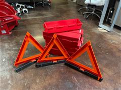 James King & Co 1005 Emergency Warning Triangle Kits 