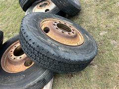 items/a518fd5d9a03ee11a81c6045bd4ccc74/palletofusedtrucktires_08e587a4bd254ab698a7440fec24972a.jpg