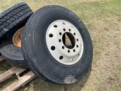 items/a518fd5d9a03ee11a81c6045bd4ccc74/palletofusedtrucktires_5384fe1e120e4613ae3ac23043032b42.jpg