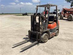 Toyota 42-6FGCU25 Forklift 