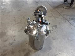 2014 Binks Pressurized Spray Container 