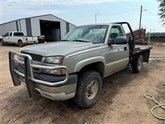 2004 Chevrolet Silverado 2500 HD 4x4 Flatbed Pickup W/Bale Bed 