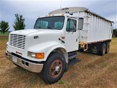 1991 International 4900 T/A Grain Truck 