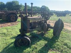 John Deere B 2WD Tractor 