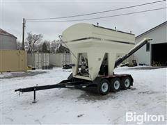 2011 Meridian 375RT Tri/A Bulk Seed Tender 