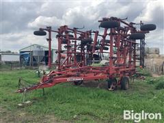 Case IH 4300 Field Cultivator 