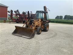 Case 580D 2WD Loader Backhoe 