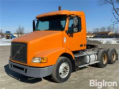 2004 Volvo VNM T/A Truck Tractor 