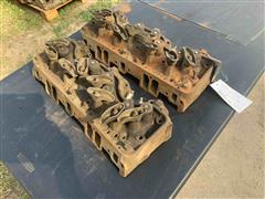 1966 Chevrolet 348/409ci Cylinder Heads 