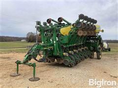 2012 John Deere 1790 CCS 16/31 Planter 