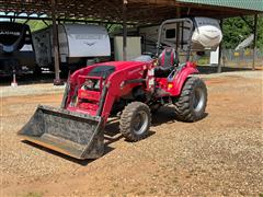 Mahindra 1533 MFWD Compact Utility Tractor W/Loader 
