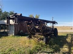 Antique Work Over Rig 