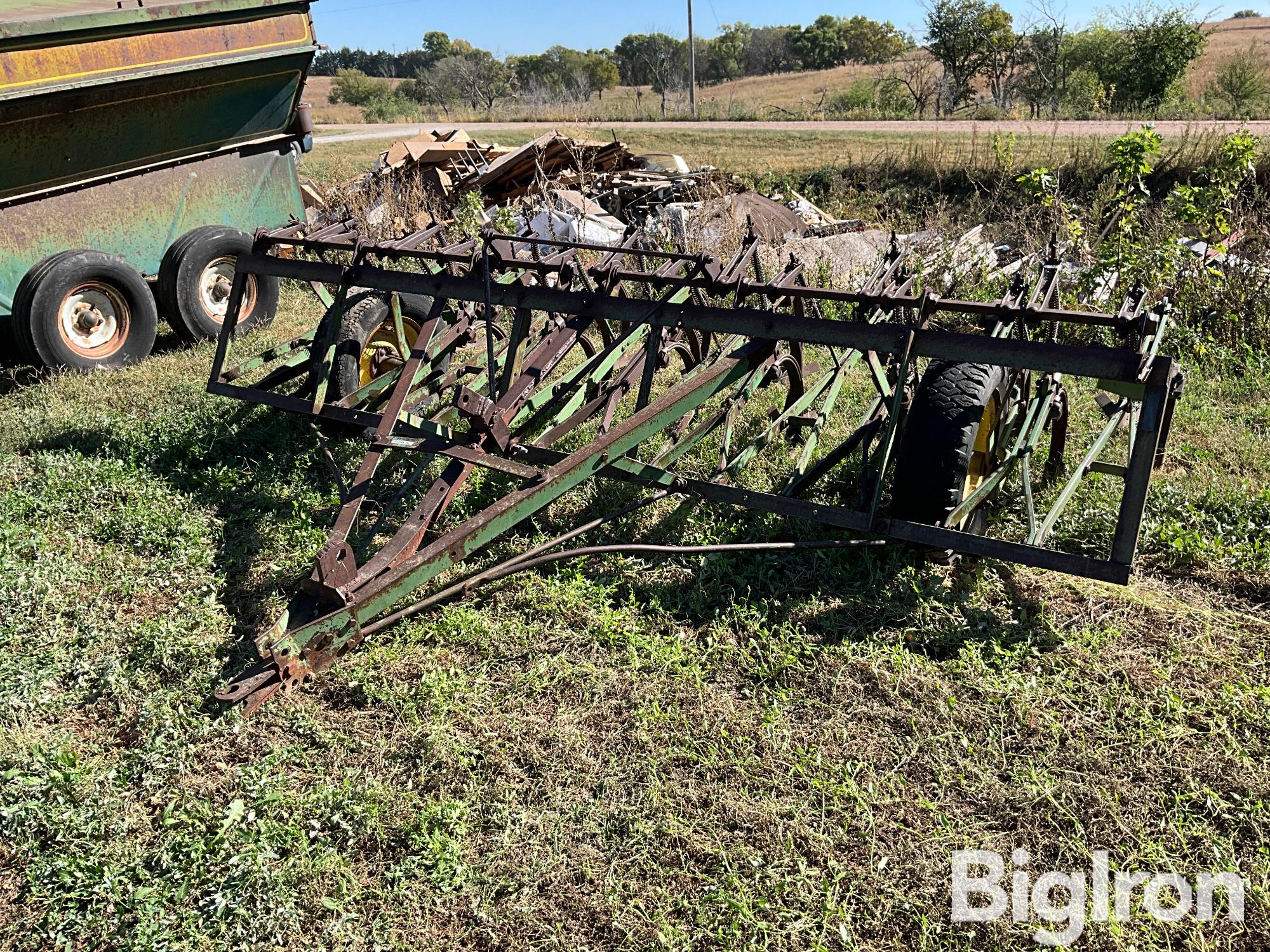 John Deere Field Cultivator 