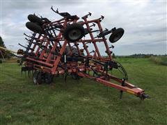 2010 Case IH Tiger-Mate 200 Field Cultivator 