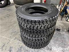 Michelin 11R22.5 Recapped Tires 