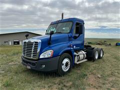2013 Freightliner Cascadia 125 T/A Truck Tractor 