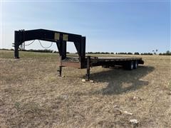 2006 Road Boss T/A Flatbed Trailer 
