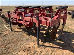 Salford 9200 Spring Loaded In Line Ripper/Chisel Plow 