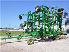 2014 John Deere 2210 55.6' Field Cultivator 
