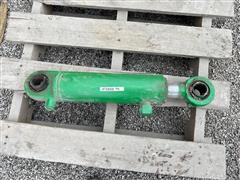 Hyd. 3-point Lift Cylinder Off JD 8285R Tractor 