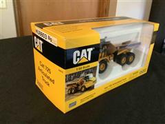 Caterpillar 725 Die Cast Articulated Truck 