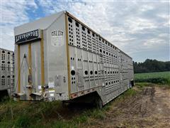 2005 Merritt 53' T/A Spread Axle Livestock Trailer 