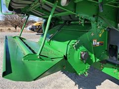 items/a7a47dce6baaed119ac40003fff922e3/2011johndeere9770stscombine-36_99856132fd86481bad44a788bf7f362f.jpg