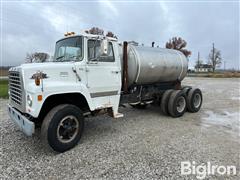 1976 Ford LN800 T/A Liquid Tender Truck 