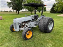 1940 Ford 9N 2WD Tractor 