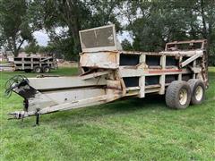 KUHN 2054 T/A Manure Spreader 