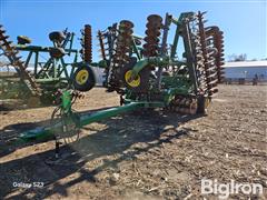 John Deere 637 45'2" Tandem Disk 