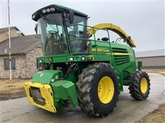 2006 John Deere 7200 Self-Propelled Forage Harvester 