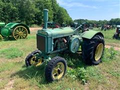 John Deere 2WD Tractor 