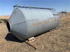 300 Bu Bulk Bin Grain Storage 