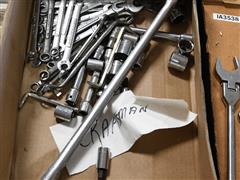 Open And Boxed End Wrenches 