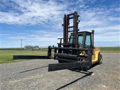 Hyster 155XL Forklift W/Bale Squeeze 