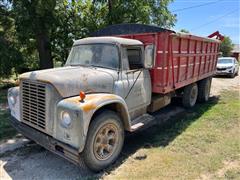 1963 International 1700 T/A Grain Truck 