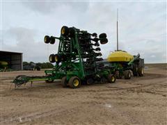 2013 John Deere 1890 Air Seeder & 1910H Cart 