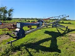 Harvest International H1072 10" X 72' Auger W/Swing Hopper 