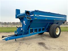 2002 Kinze 840 Grain Cart 