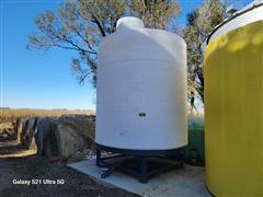 3000-Gallon Bulk Fertilizer Holding Tank 