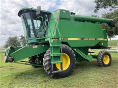 1990 John Deere 9400 2WD Combine 