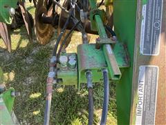 items/a9d83d9bc82dee11a81c000d3a61103f/johndeere630disk-121_60b69edbf1094af7be86c4c3aef5ee44.jpg