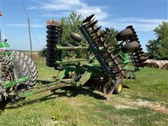 John Deere 630 Disk 