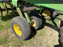 items/a9d83d9bc82dee11a81c000d3a61103f/johndeere630disk-121_d9759a1d52654154b0114061c431cc66.jpg