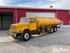 1992 International 4900 T/A Tanker Truck 