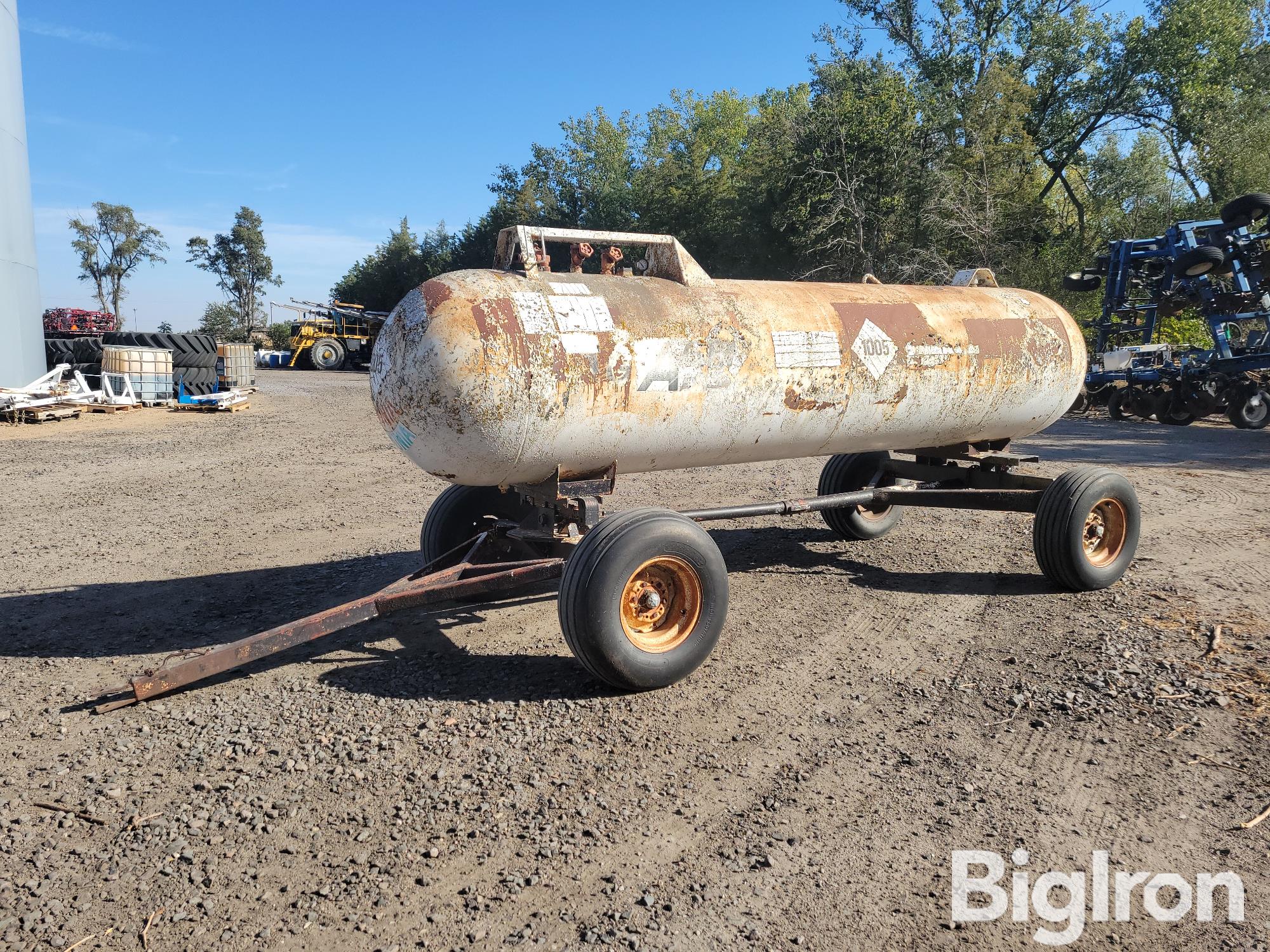 Anhydrous Tank On Running Gear 