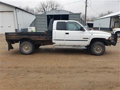 items/aaf27f802790eb1189ee00155d42e7e6/2000dodgeram2500heavyduty4door4wheeldrivepickuptruck_0f098f462aec48c3bc875cde802a0660.jpg