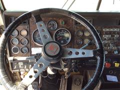 items/ab05a174b6dfed11a81c00224890e11c/1986kenwortht600silagegraintruck_95c141504b0e46d4be97d9d088e442f9.jpg