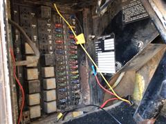 items/ab05a174b6dfed11a81c00224890e11c/1986kenwortht600silagegraintruck_d0418d8919f14f679a4dc95a020f1953.jpg